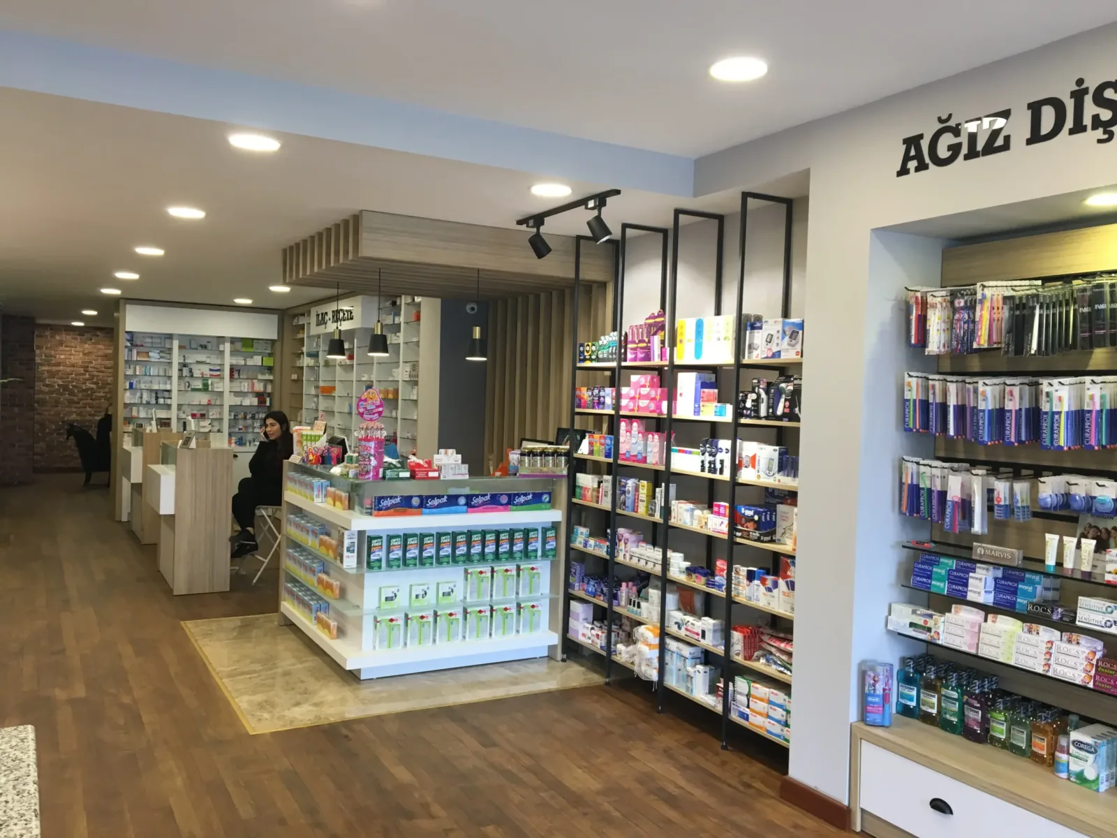 Eczane Koçyiğit – Ofis Tasarım projesi